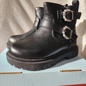 Cat & Jack Black Kids Boots with Silver Accents